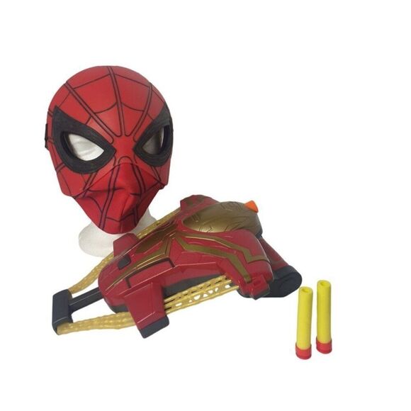 Marvel Spider-Man Mask & Nerf Spiderman Web Blaster Toy Set - Picture 1 of 6
